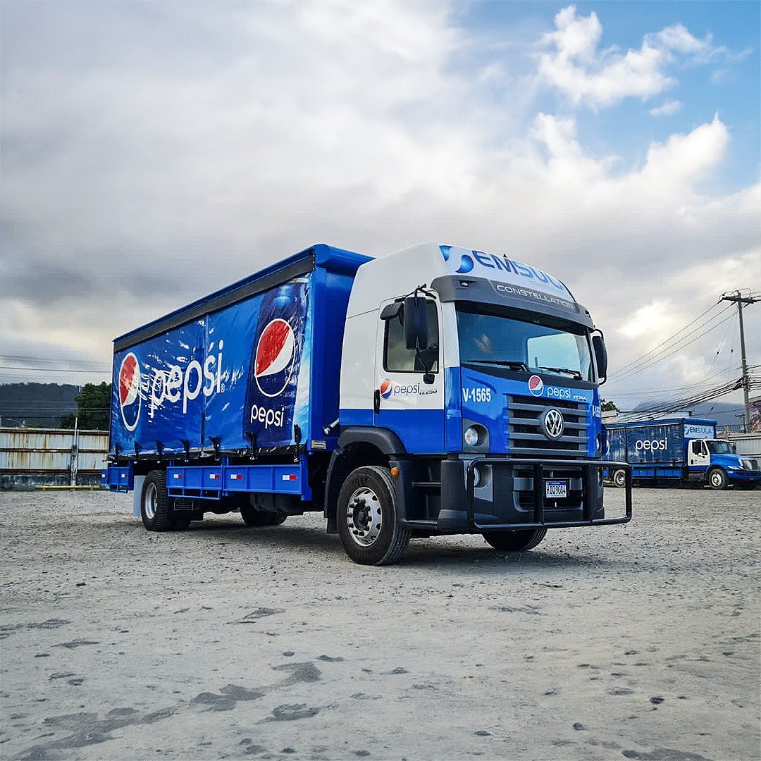 Emsula, embotelladora de Pepsi en Honduras, incorpora 13 camiones Constellation 17.250 a su flota